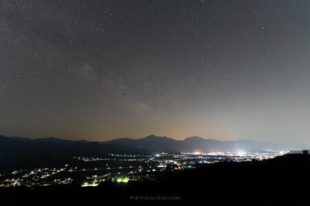 夜景×天の川：フィルターあり