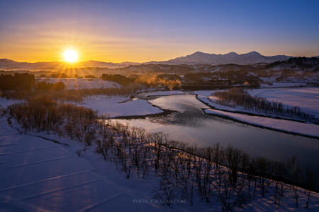 逆光で写した風景写真の作例